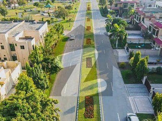 5 Marla Best Location Ideal For Builders Near Park Mosque Market Plot For Sale