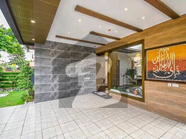 5 Marla Brand New Top Quality Ultra Modern Luxury Villa For Sale In DHA 9 Town
