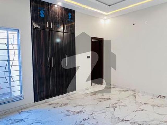 5 Marla Brand New With Gas Meter House Available For Rent In Shalimar Colony