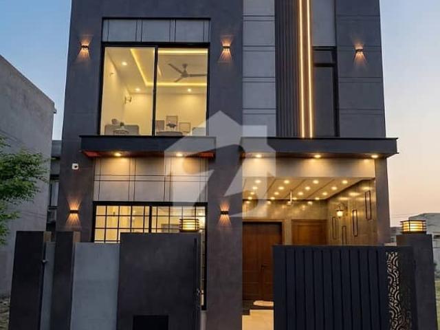 5 Marla Brand New A+ Quality Owner Built Triple Storey House For Sale In Lake City Lahore