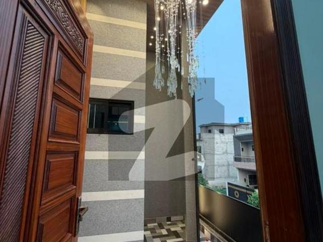 5 Marla Brand New Beautiful Design House Available for Sale in Executive Block Park View City Lahore Park View City Executive Block