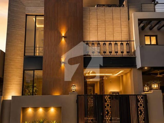 5 Marla Brand New Bungalow Modren Style Sale In Lake City Meadows Ex State Life H/S Lahore