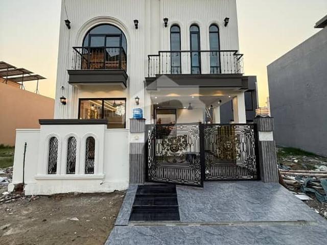 5 Marla Brand New Classical Design House For Sale In DHA Rahber Sector 2 Servant Room H Block