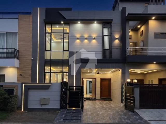 5 Marla Brand New Designer House For Sale In Lake City Sector M 7B
