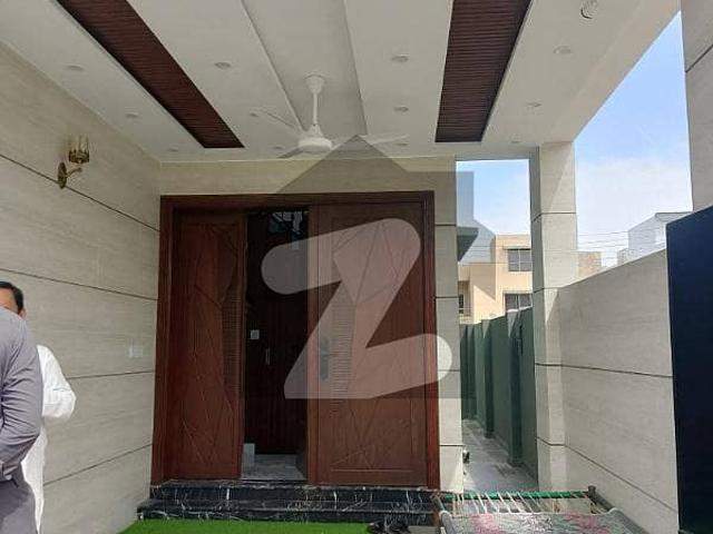 5 Marla Brand New House