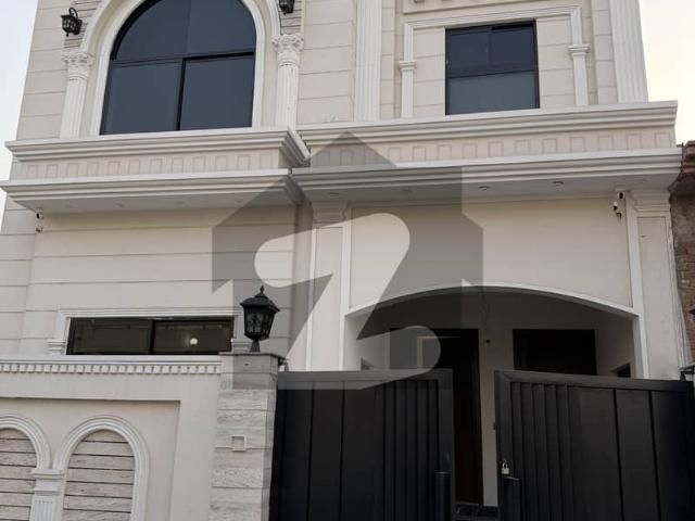 5 Marla Brand New House
