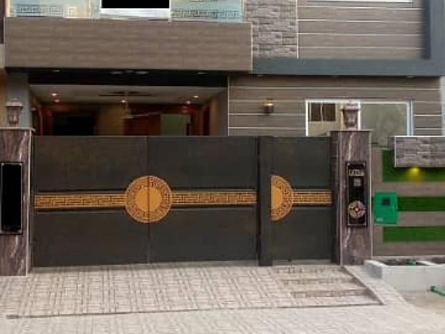 5 Marla Brand New house very hot location House Available For Sale In Lahore Golf View Residencia ID 79263