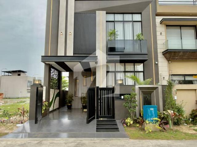 5 marla brand new house with luxury top roof garden