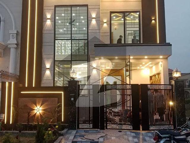 5 Marla Brand new House Available For Rent