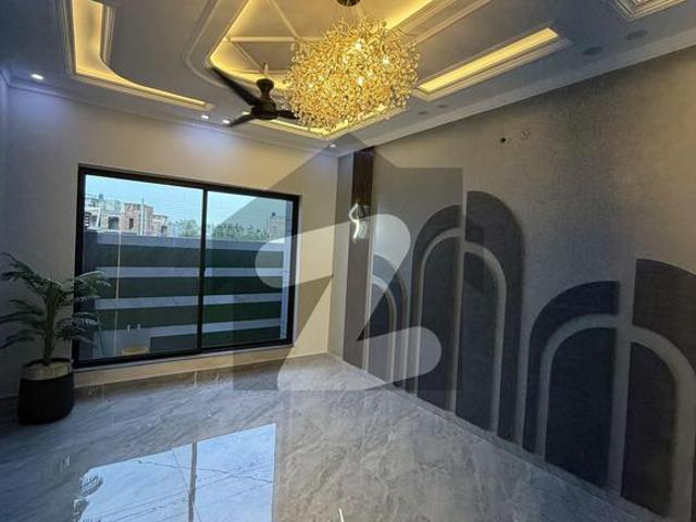 5 Marla Brand New House Available For Sale In Central Park Housing Scheme Lahore On Prime Location Central Park Housing Scheme