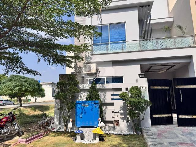 5 Marla Brand New House Available For Sale In Lake City Lahore
