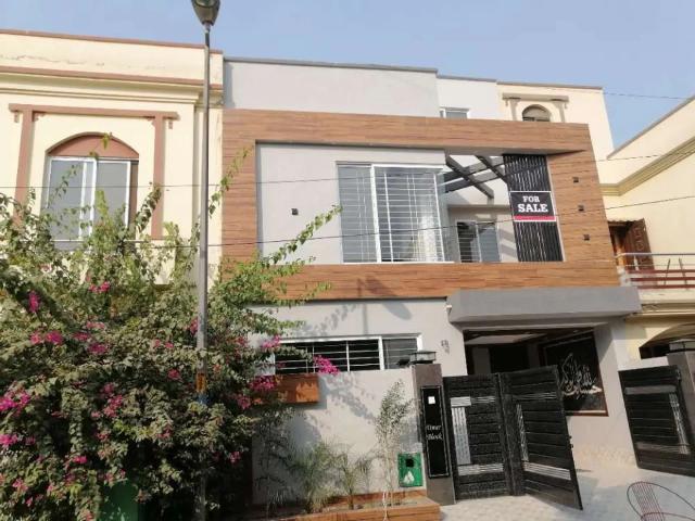 5 marla brand new House for sale umar blcok in bahria town lahore Bahria Town ID 36718
