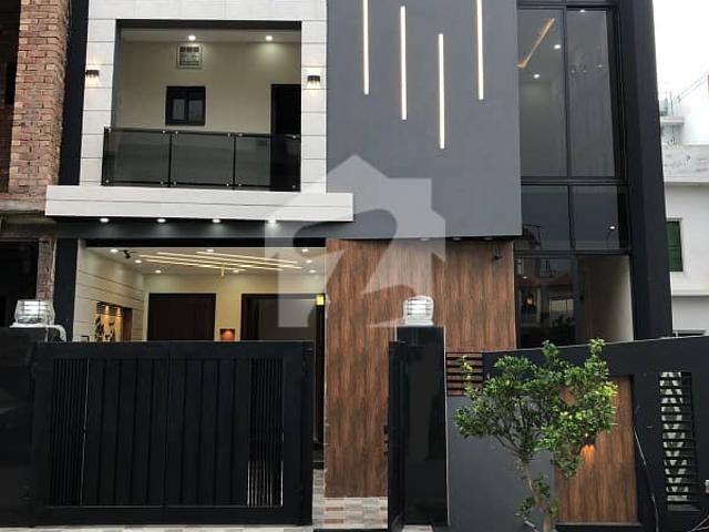 5 Marla Brand New House For Sale And Direct Meeting With Owner In Park View City Lahore