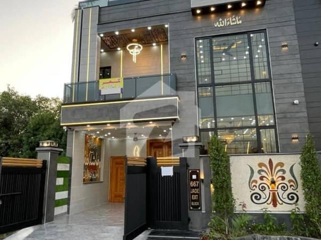 5 Marla Brand New house For Sale And Direct Meeting With Owner In Park View City Lahore