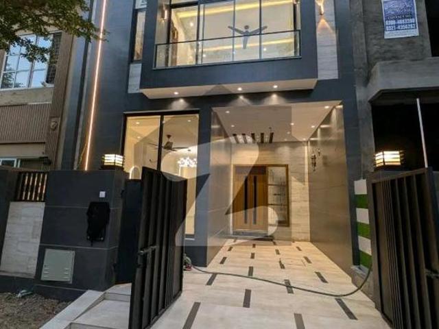 5 Marla Brand New House For Sale In BB Block Bahria Town Lahore Bahria Town Block BB