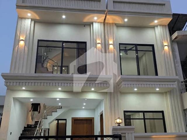 5 Marla Brand New House For Sale In Block F
