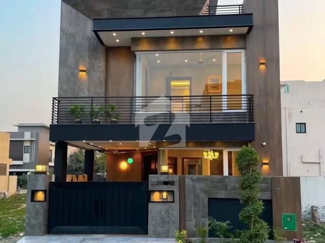 5 Marla Brand New House For Sale In DHA Rahbar