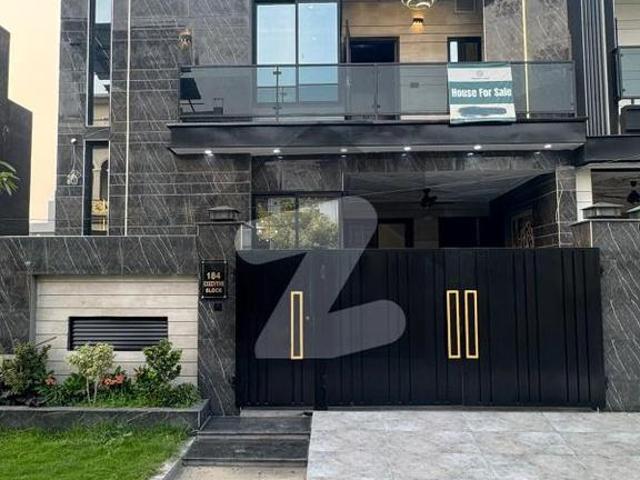5 Marla Brand New House for Sale in Executive Block Park View City Lahore Park View City Executive Block