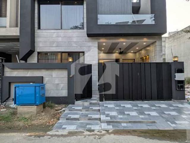 5 Marla Brand New House For Sale In Lake City Sector M7B