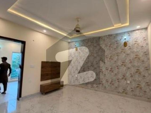 5 Marla Brand New House For Sale In Lake City Sector M8 Lake City