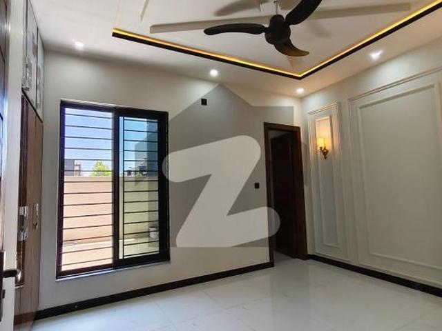 5 Marla Brand New House For Sale In Phase 8 Bahria Town Phase 8 Block M
