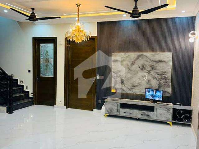 5 Marla Brand New House For Sale In Park View City Lahore | For Discounted Price And Original Pictures Download The App Signature Lands