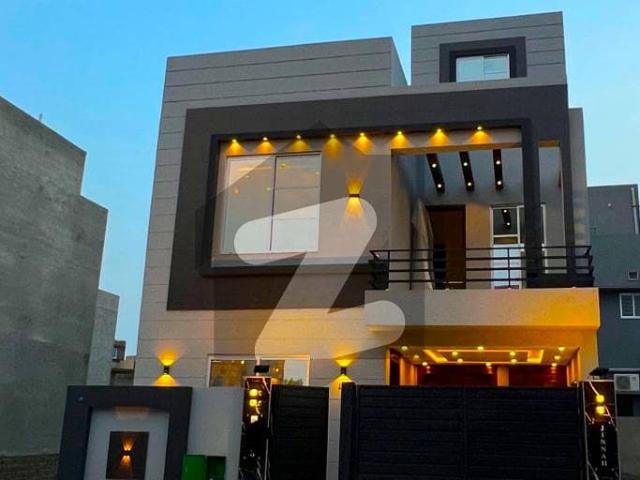 5 Marla Brand New House for Sale Sector C Bahria Town Lahore