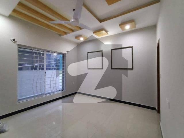 5 Marla Brand New House For Rent
