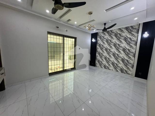 5 Marla Brand New House Good Location Good Build