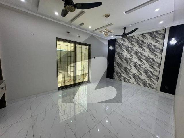 5 Marla Brand New House Good Location Good Build