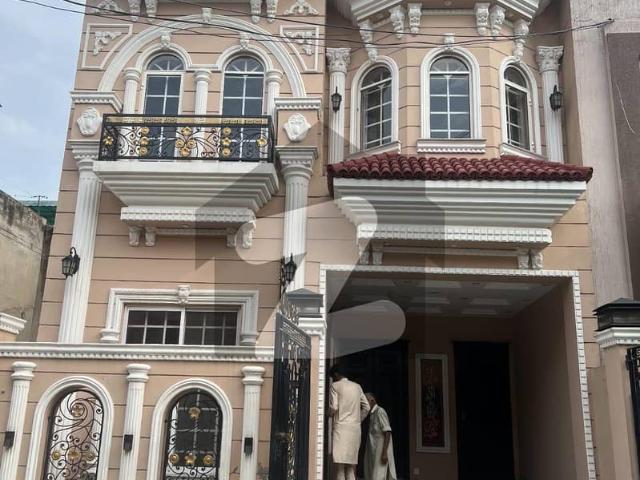 5 Marla Brand New Luxury Spanish Design Super Hot Location All Original Picture attached With Direct Owner Available For Sale in Johar Town Phase 2