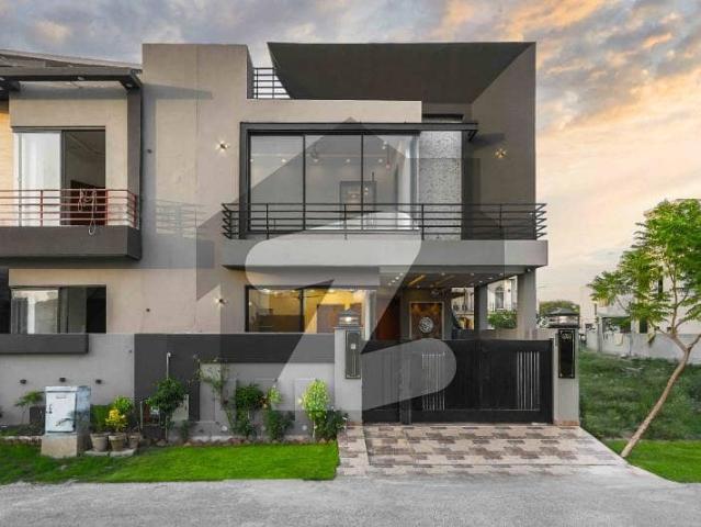 5 Marla Brand New Modern Bungalow For Sale In 9 TOWN DHA Lahore