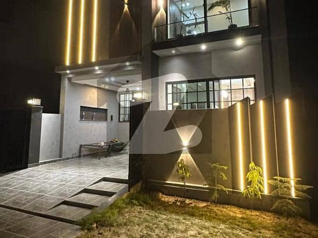 5 Marla Brand New Modern Design House Available For Sale in formanites Society