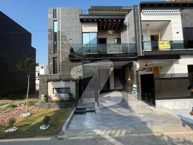 5 Marla Brand New Modern Design House For Sale In Park View City Lahore | For Discounted Price And Original Pictures Download The App Signature Lands. Park View City