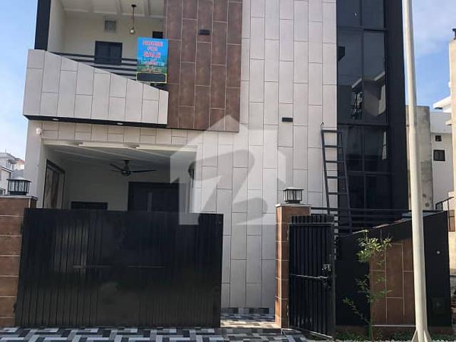 5 Marla Brand New Modern Design Lavish House For Sale In Park View City Lahore