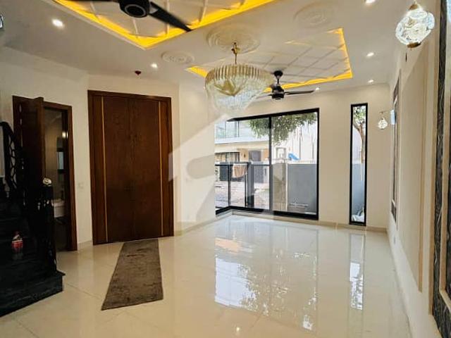 5 Marla Brand New Modern Design Lavish House For Sale In Park View City Lahore | For Discounted Price And Original Pictures Download The App Signature Lands