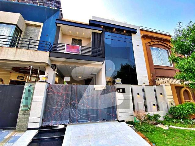 5 Marla Brand New Modern Lavish Bungalow For Sale Phase 9