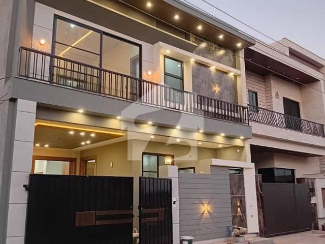 5 Marla Brand New Stylish House Is Available For Sale