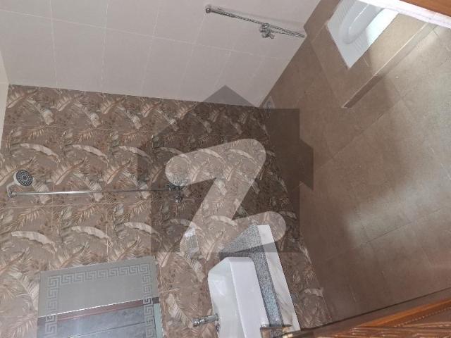 5 Marla Brend New House For sale Johar Town Phase 2