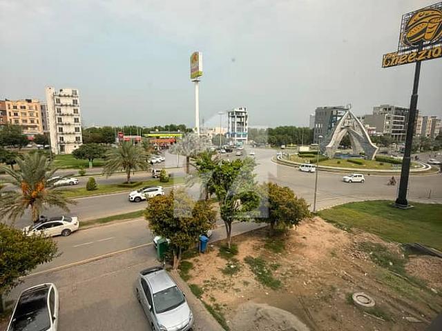 5 marla commercial building for sale in sector e bahria town lahore