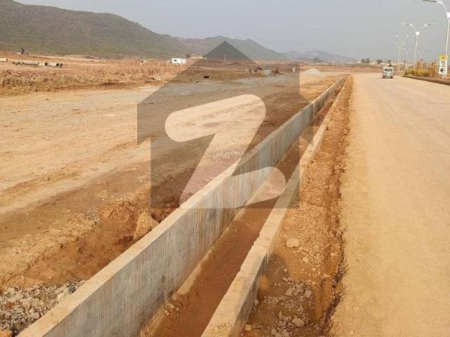 5 Marla Commercial Plot Available Margalla Orchard