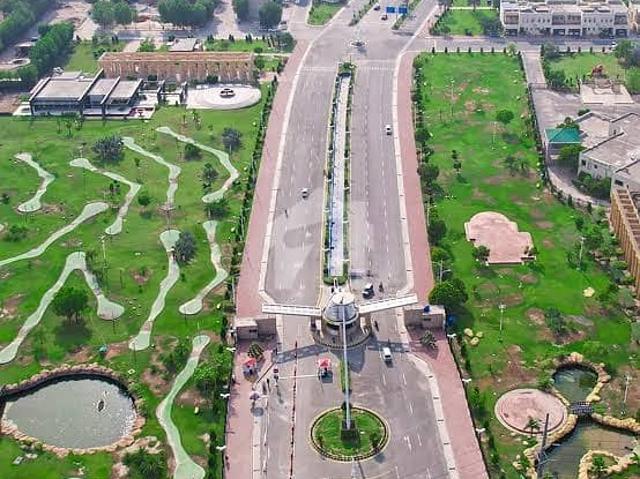 5 Marla Commercial Plot For Sale In Bahria Orchad Lahore Phase 2