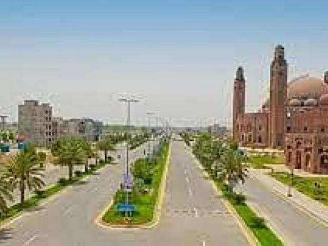 5 Marla Commercial plot for sale In Iqbal block bahria town lahore Bahria Town ID 84253