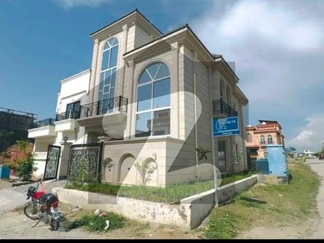 5 Marla Corner Brand New House For Sale