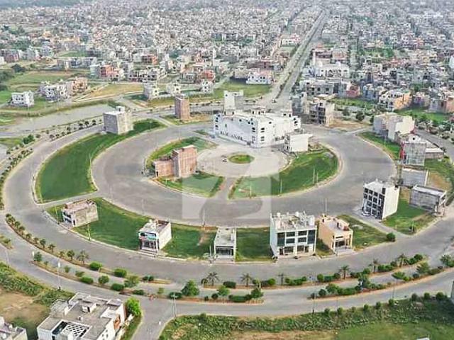 5 Marla Corner Commercial Plot For Sale In Hot Location