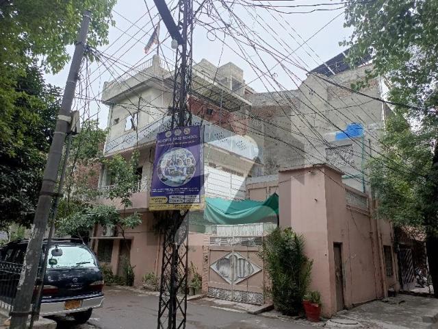 5 Marla Corner Facing Park House For Sale Township