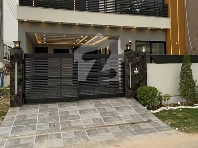 5 marla corner modren house in buch villas