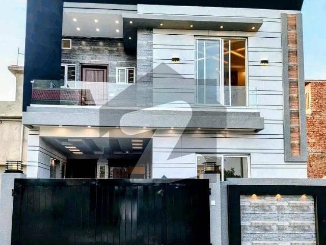 5 Marla Designer House Available For Rent