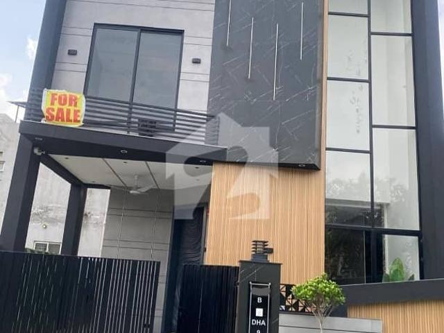 5 Marla DHA 9 Town Sector B New House Available