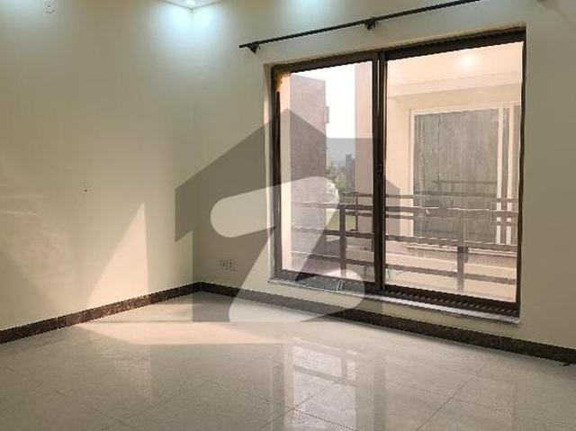 5 Marla Double Unite House Available For Rent Near Park Musjid Or Commercial Bahria Town Phase 8